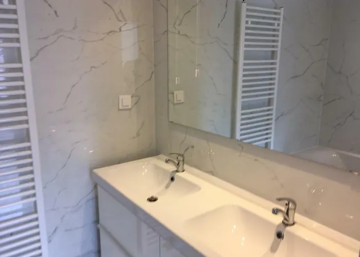 Topfloor Aida 2 Bedroom 2 Bathroom Free Parking